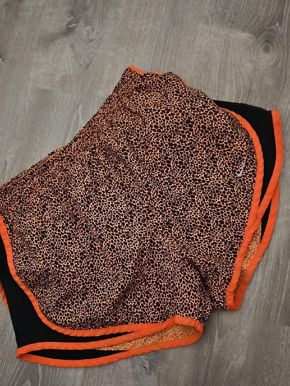 Nike Dri-FIT Tempo Leopard Print Running Shorts - Orange & Black - Size M